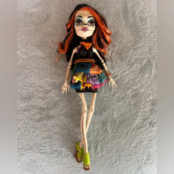 Monster High Skelita Calaveras - Picture 1 of 3